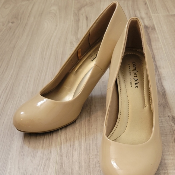 Comfort Plus Nude Heels - Picture 2 of 5
